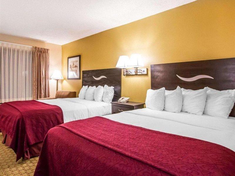 Quality Inn Фолі Екстер'єр фото