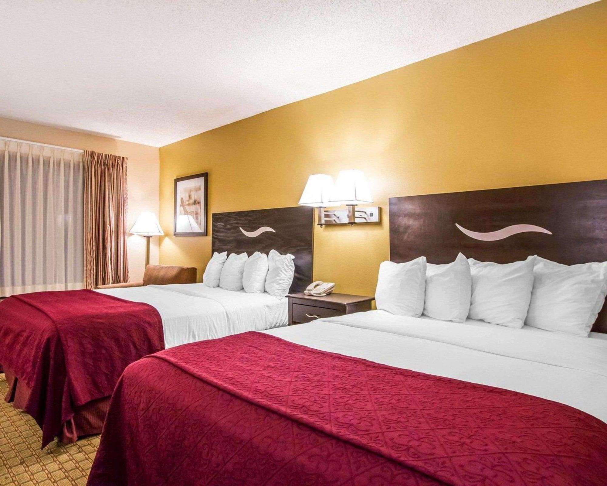 Quality Inn Фолі Екстер'єр фото