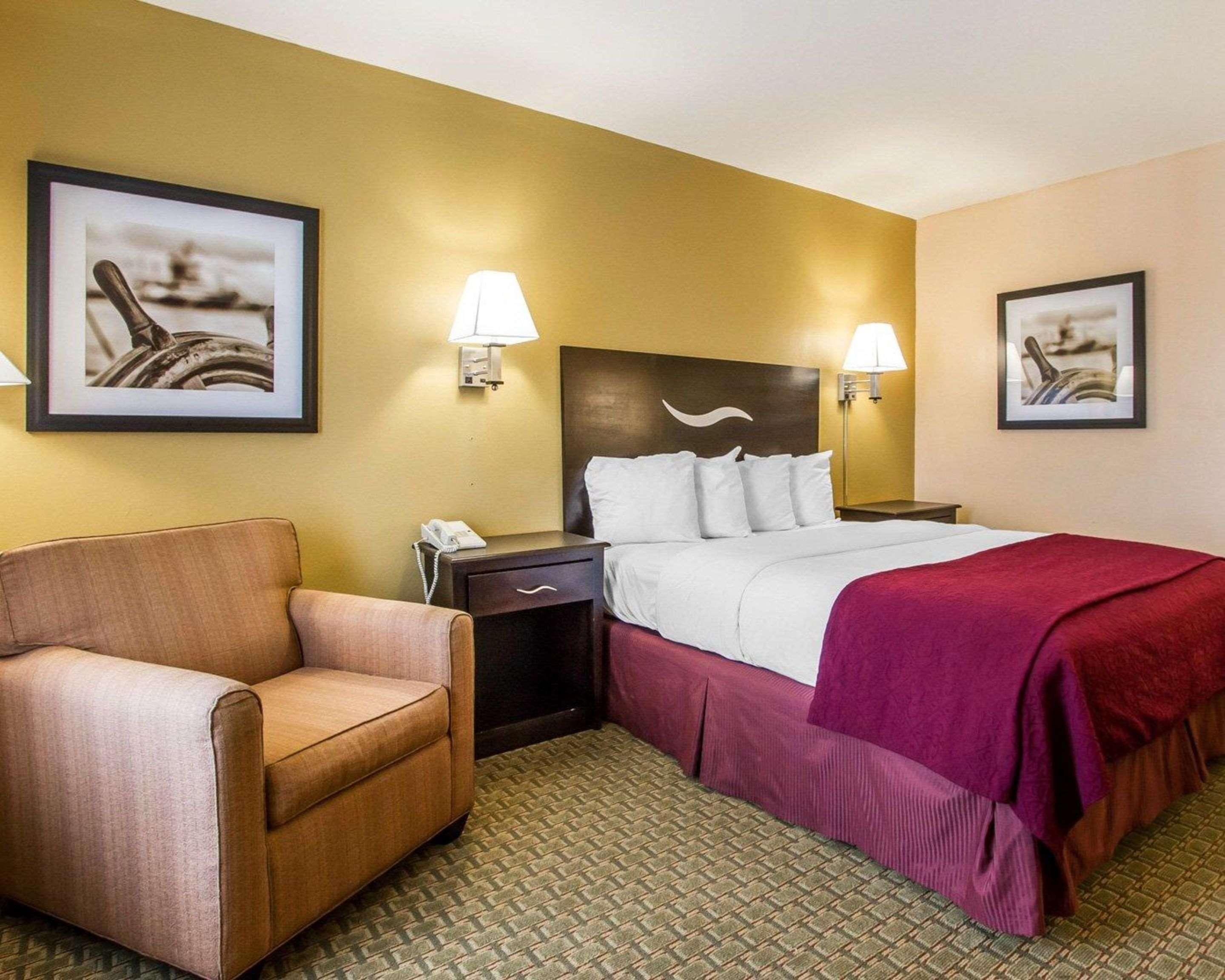 Quality Inn Фолі Екстер'єр фото