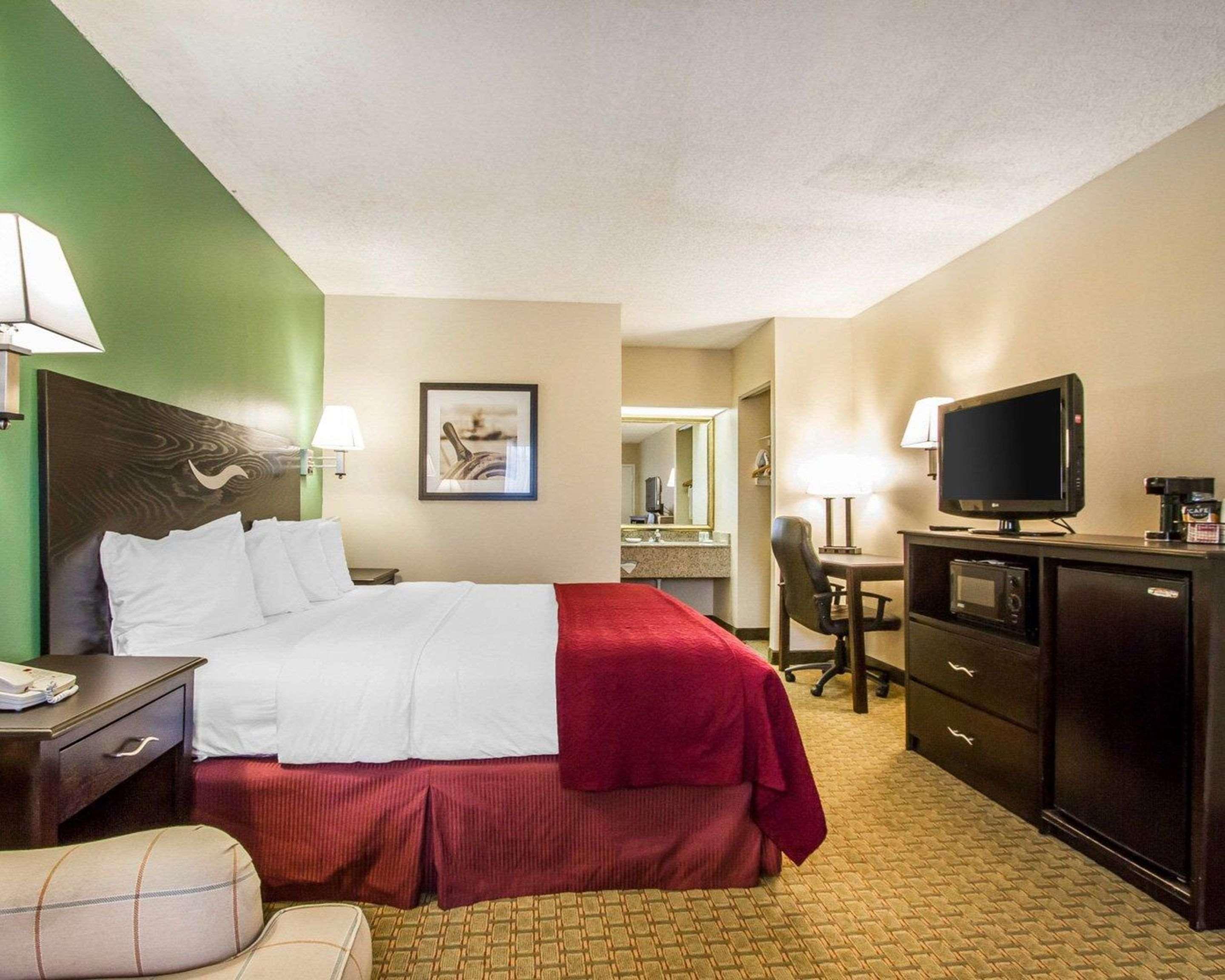 Quality Inn Фолі Екстер'єр фото