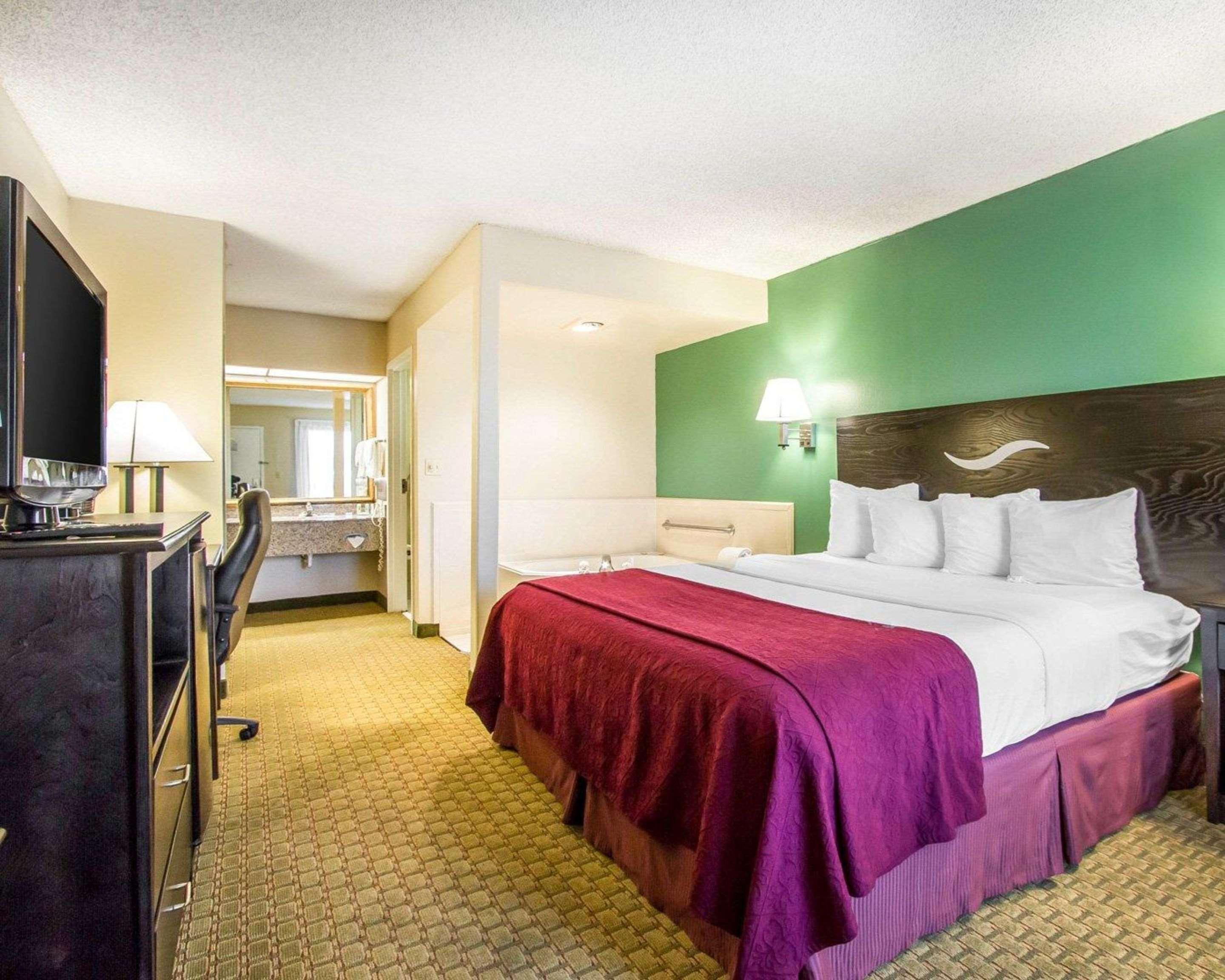 Quality Inn Фолі Екстер'єр фото