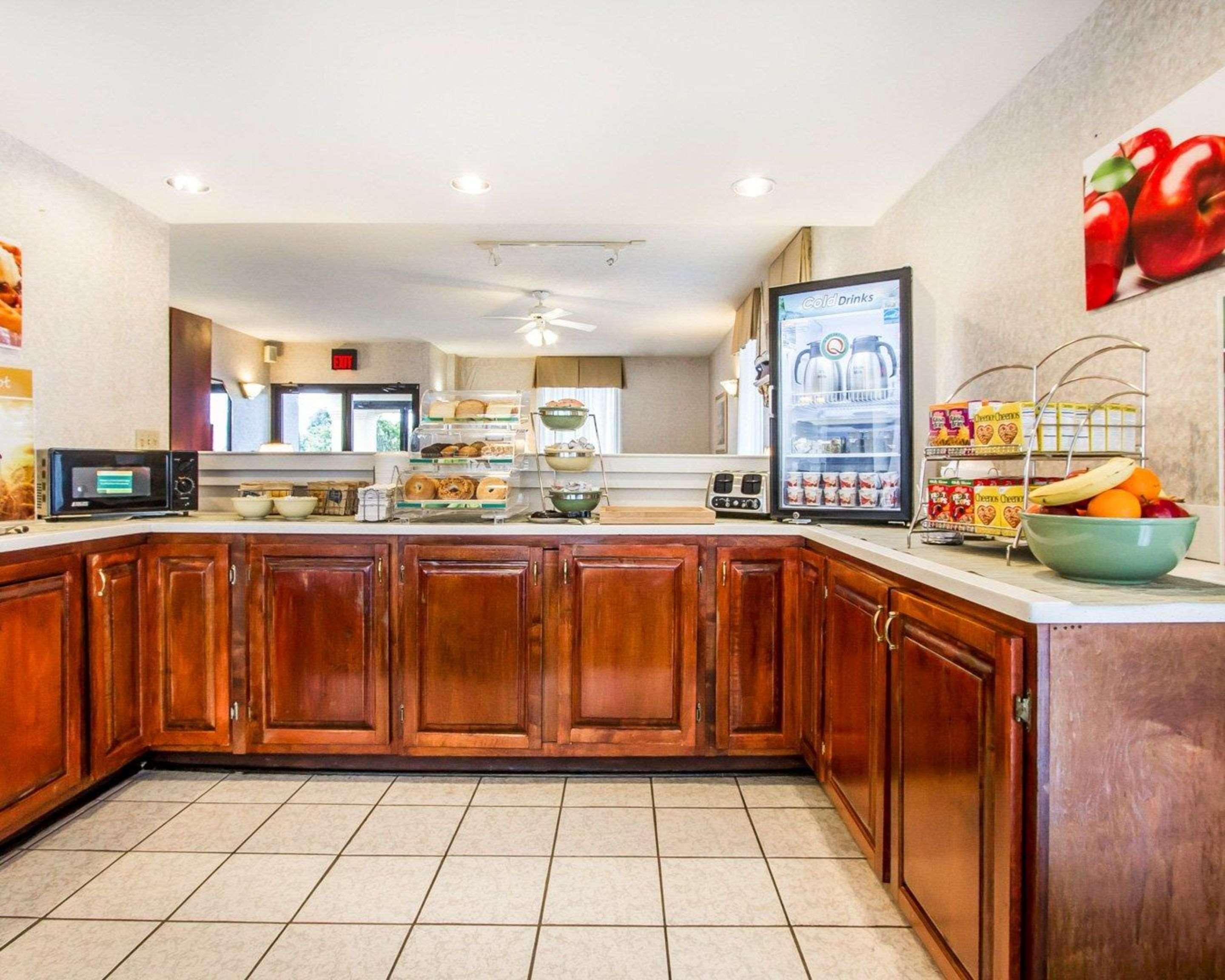 Quality Inn Фолі Екстер'єр фото