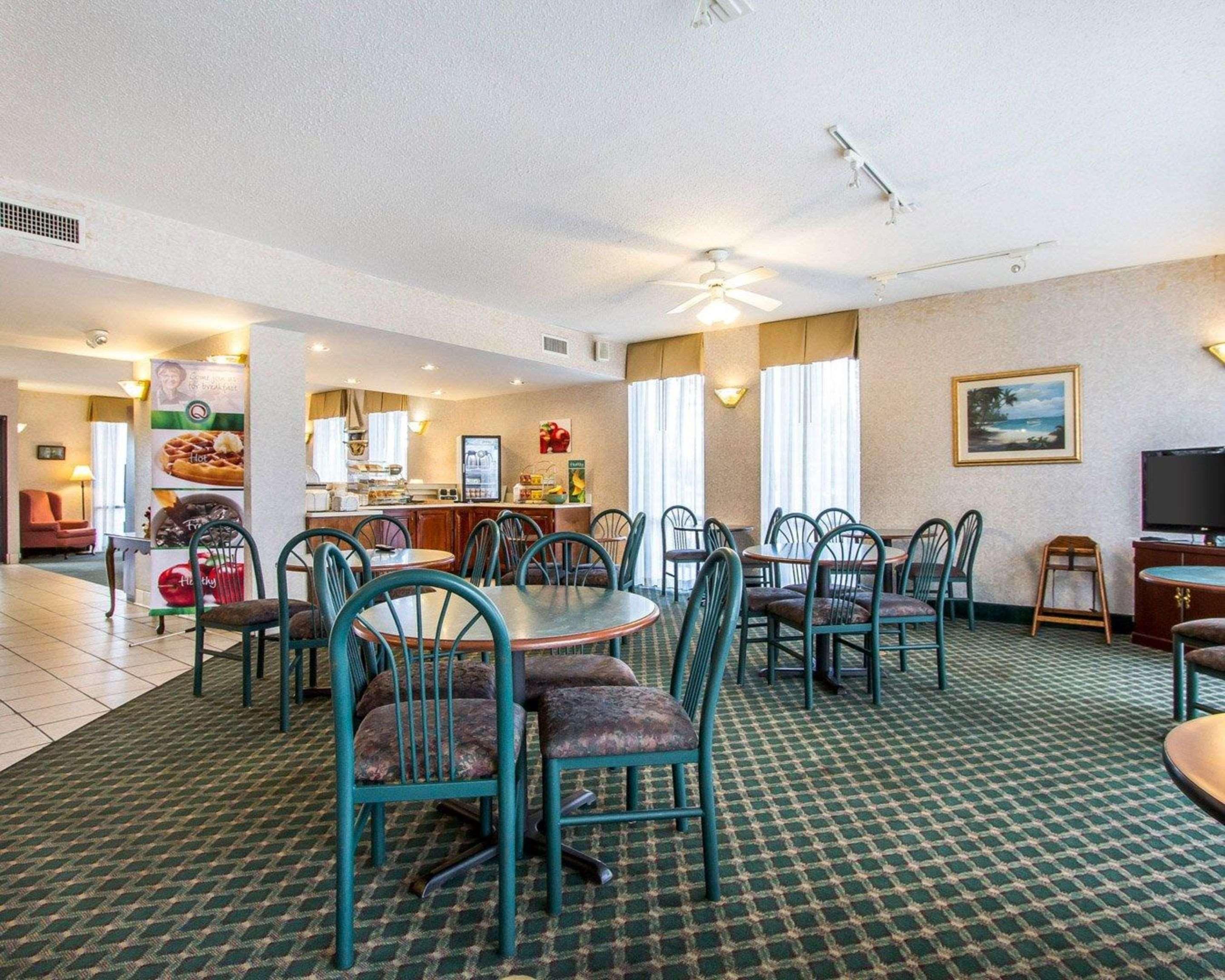 Quality Inn Фолі Екстер'єр фото