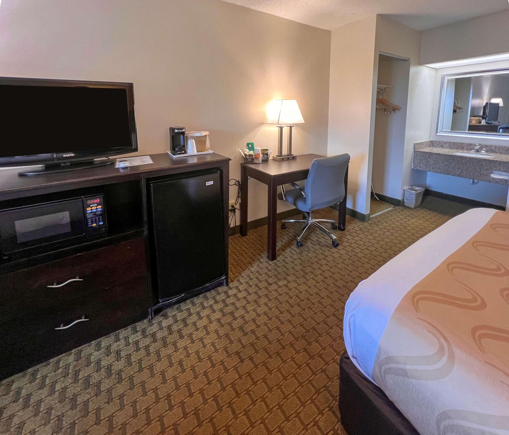 Quality Inn Фолі Екстер'єр фото