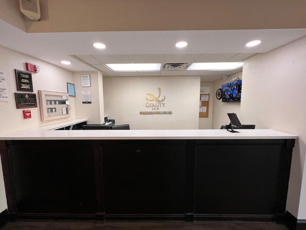 Quality Inn Фолі Екстер'єр фото