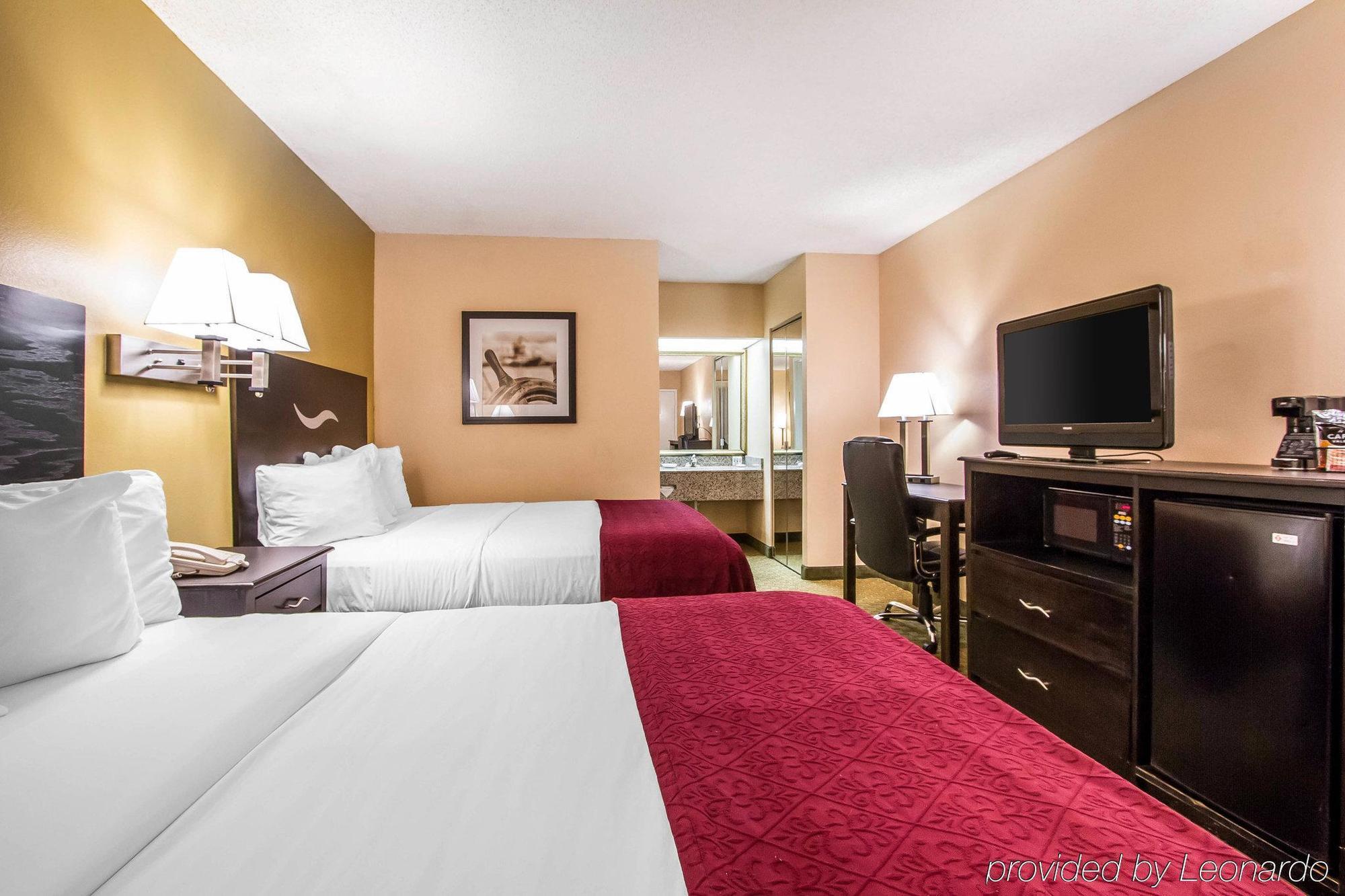 Quality Inn Фолі Екстер'єр фото