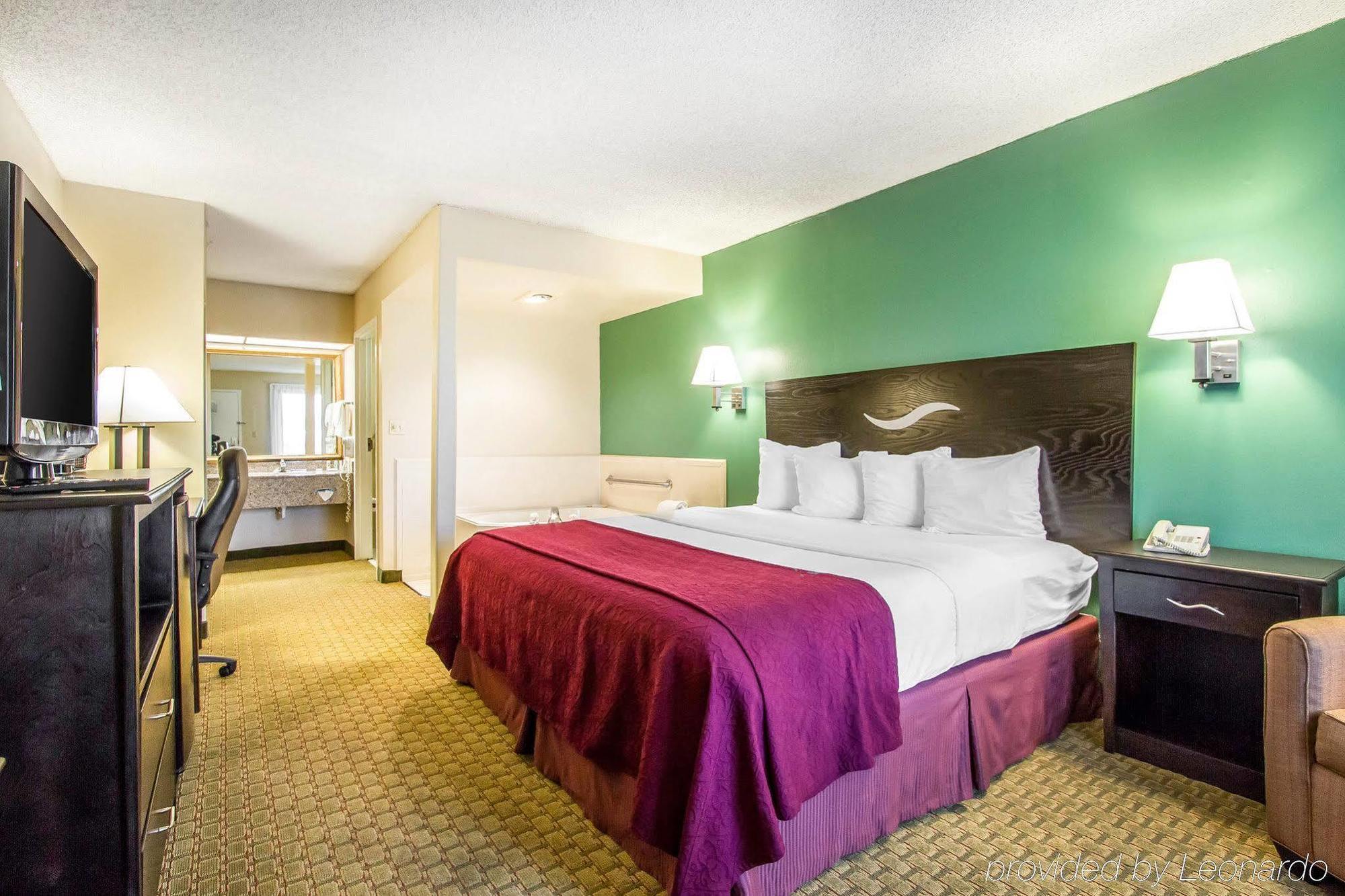 Quality Inn Фолі Екстер'єр фото